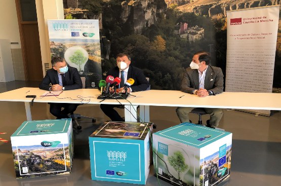 Ir a la noticia Suez y Aquona proponen en UFIL el reto de aprovechar la masa forestal para la depuración de aguas